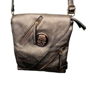 NEW Mia K. Farrow Collection Medallion Crossbody Handbag Vegan Leather Pewter